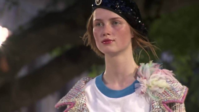 'Cruise 2017 CHANEL Show in Cuba'