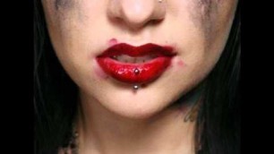 'Escape The Fate - Friends And Alibis'