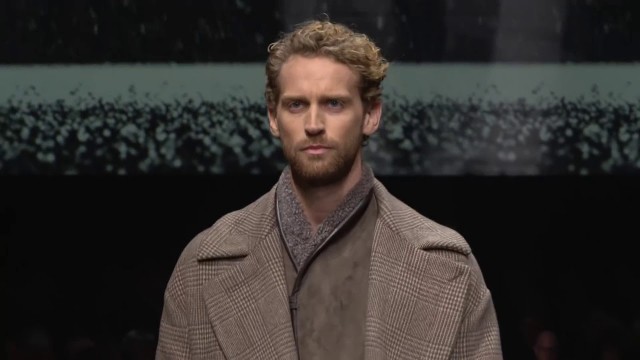 'GIORGIO ARMANI MEN FALL WINTER 2020/21 Fashion Show'