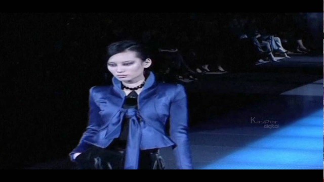 'Milan Fashion Show | Giorgio Armani Designer Women\'s Dresses | Upload 2016'