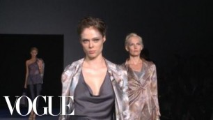 'Fashion Show - Giorgio Armani: Spring 2012 Ready-to-Wear'