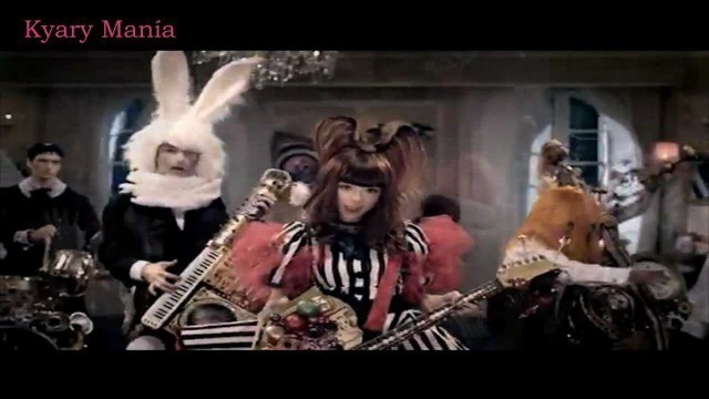 'Kyary Pamyu Pamyu Fashion Monster Sub Español'